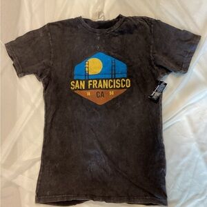 Gildan Black Graphic T-Shirt – Blue & Yellow‎ Print – Size S